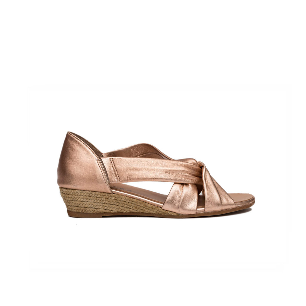Maiden cross outlet strap wedge sandals